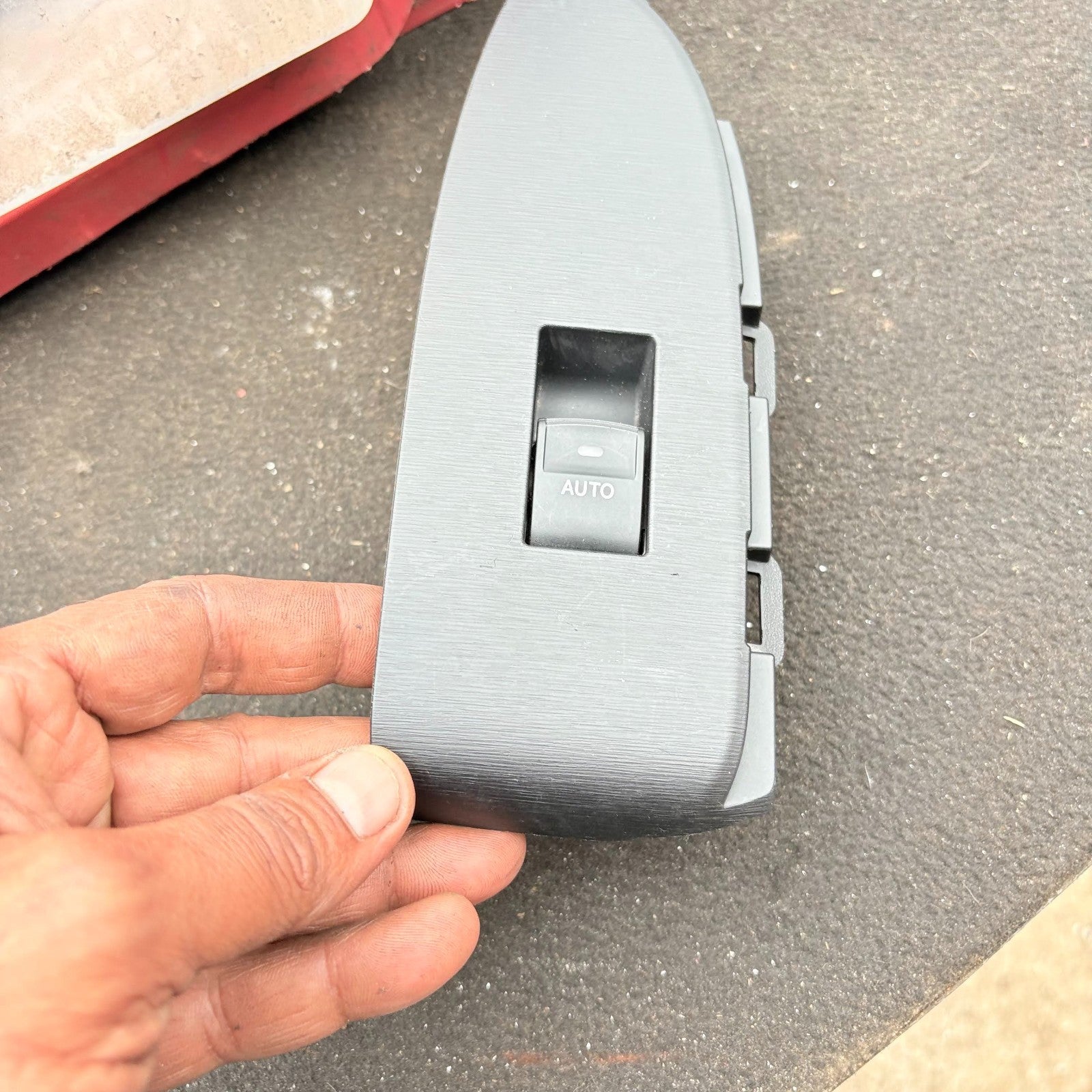 Toyota Prius 2015 Front Passenger Side Left Window Switch