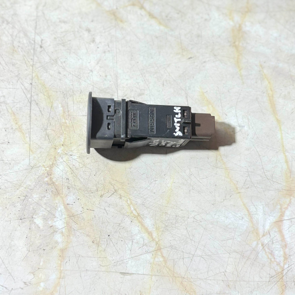 NISSAN MICRA 2002-2010 AIRBAG ON OFF SWITCH