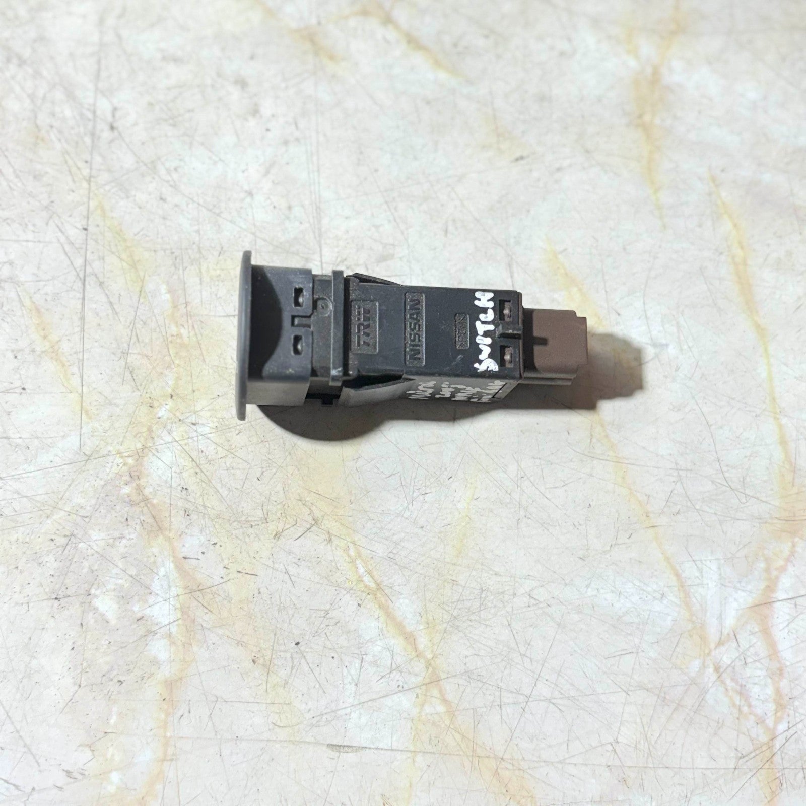 NISSAN MICRA 2002-2010 AIRBAG ON OFF SWITCH