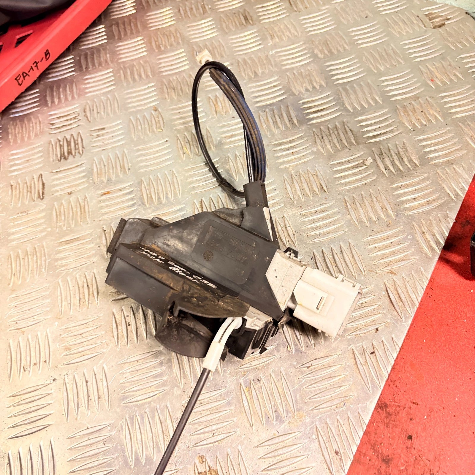 Peugeot 407 2004-2012 Right Offside Rear Door Lock 45987097