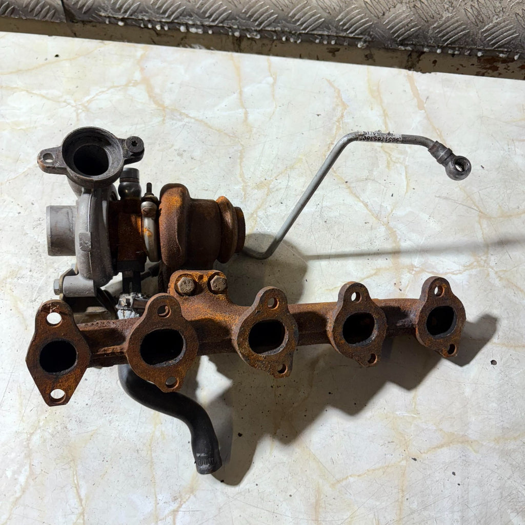 Ford Fiesta Mk7 1.6 TDCi 2008-2013 Turbocharger & Exhaust Manifold Duratorq