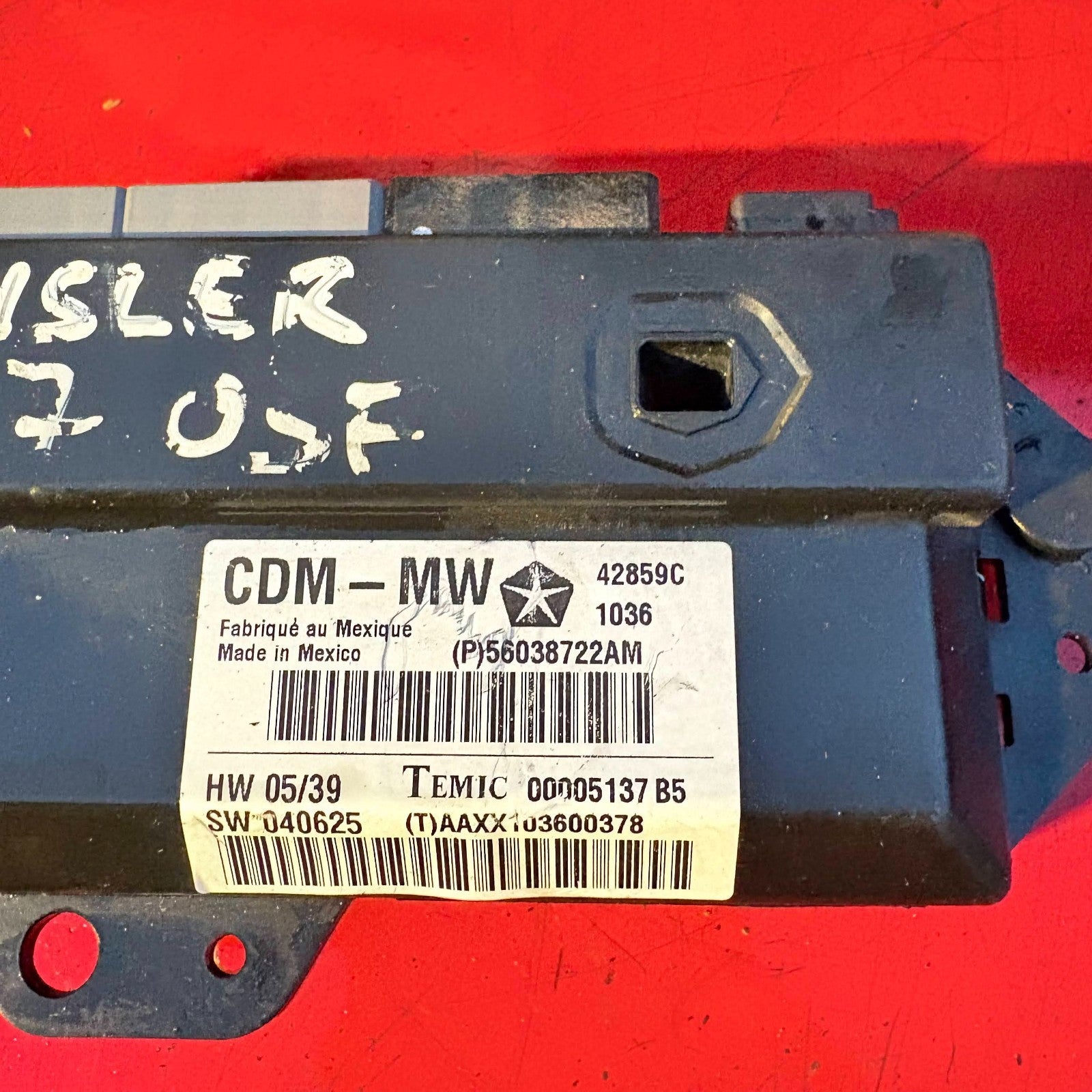 Chrysler 2007 Door Control Module Front Right 56038722AM