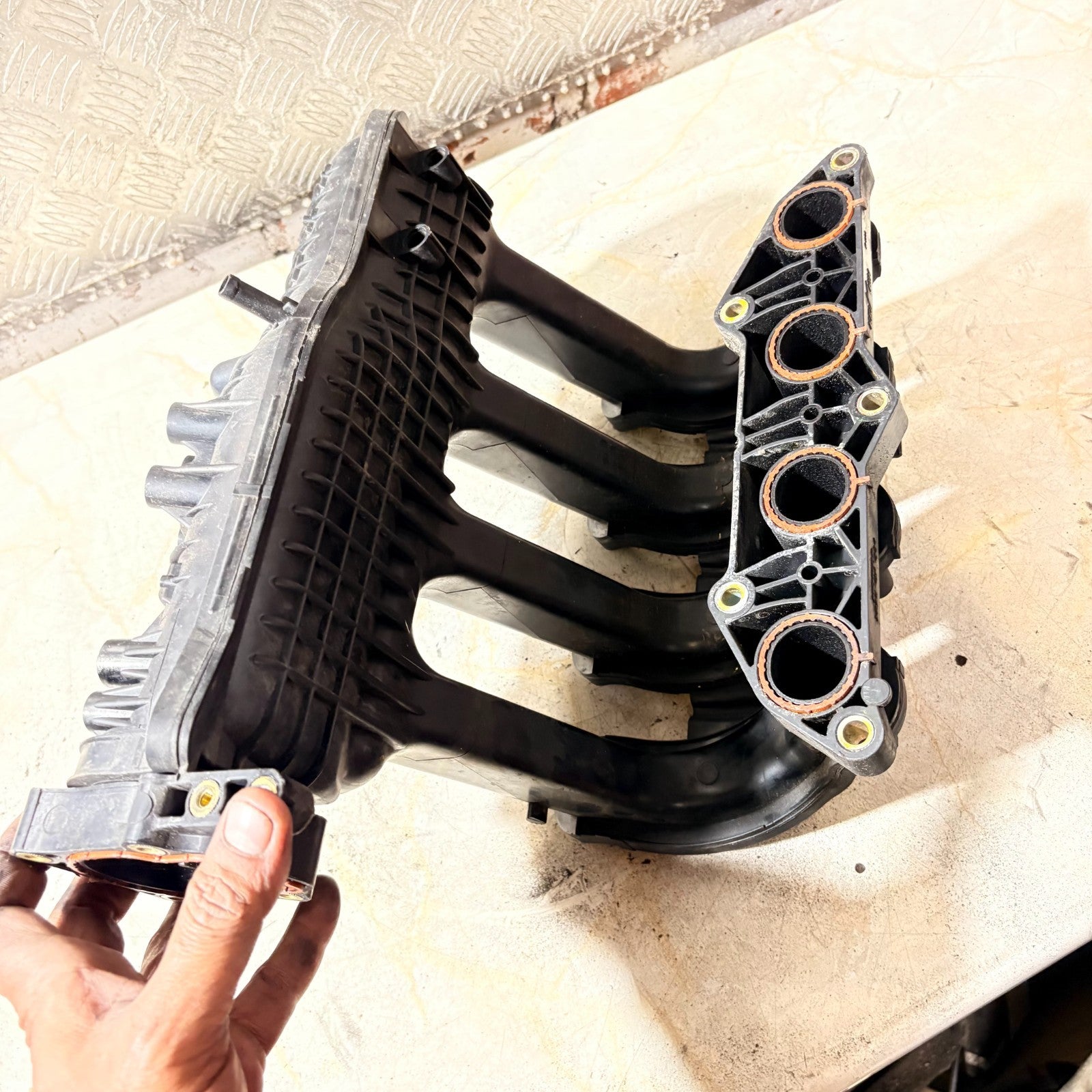 HONDA JAZZ 2002-2008 MK2 INLET MANIFOLD/INTAKE MANIFOLD 1.2 PETROL