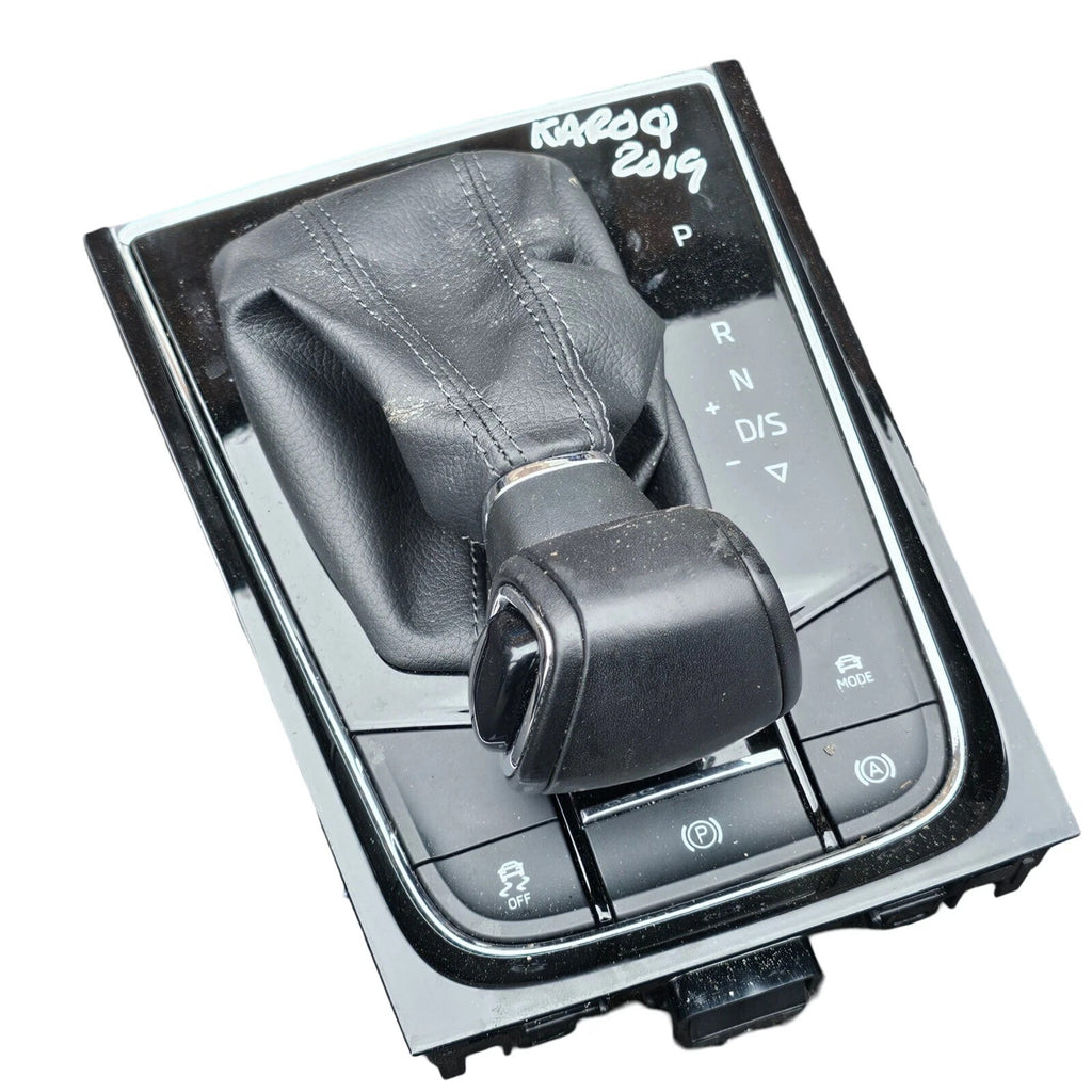 17-24 MK1 SKODA KAROQ SPORTLINE TSI DSG GEARSTICK SURROUND 567713203A