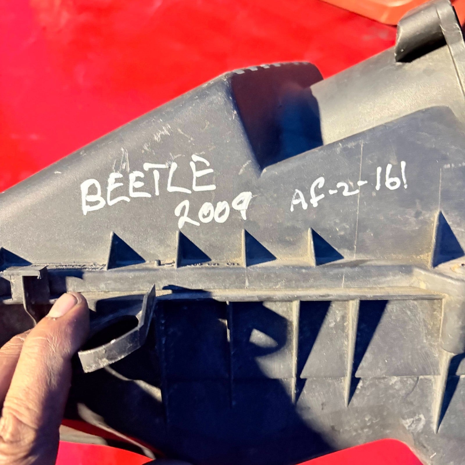Volkswagen Beetle 2009 Air Filter Box Housing