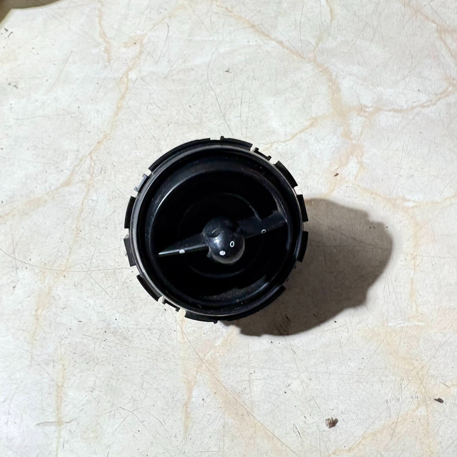 MINI ONE 2001-2006 FRONT DRIVERS SIDE DASHBOARD AIR VENT