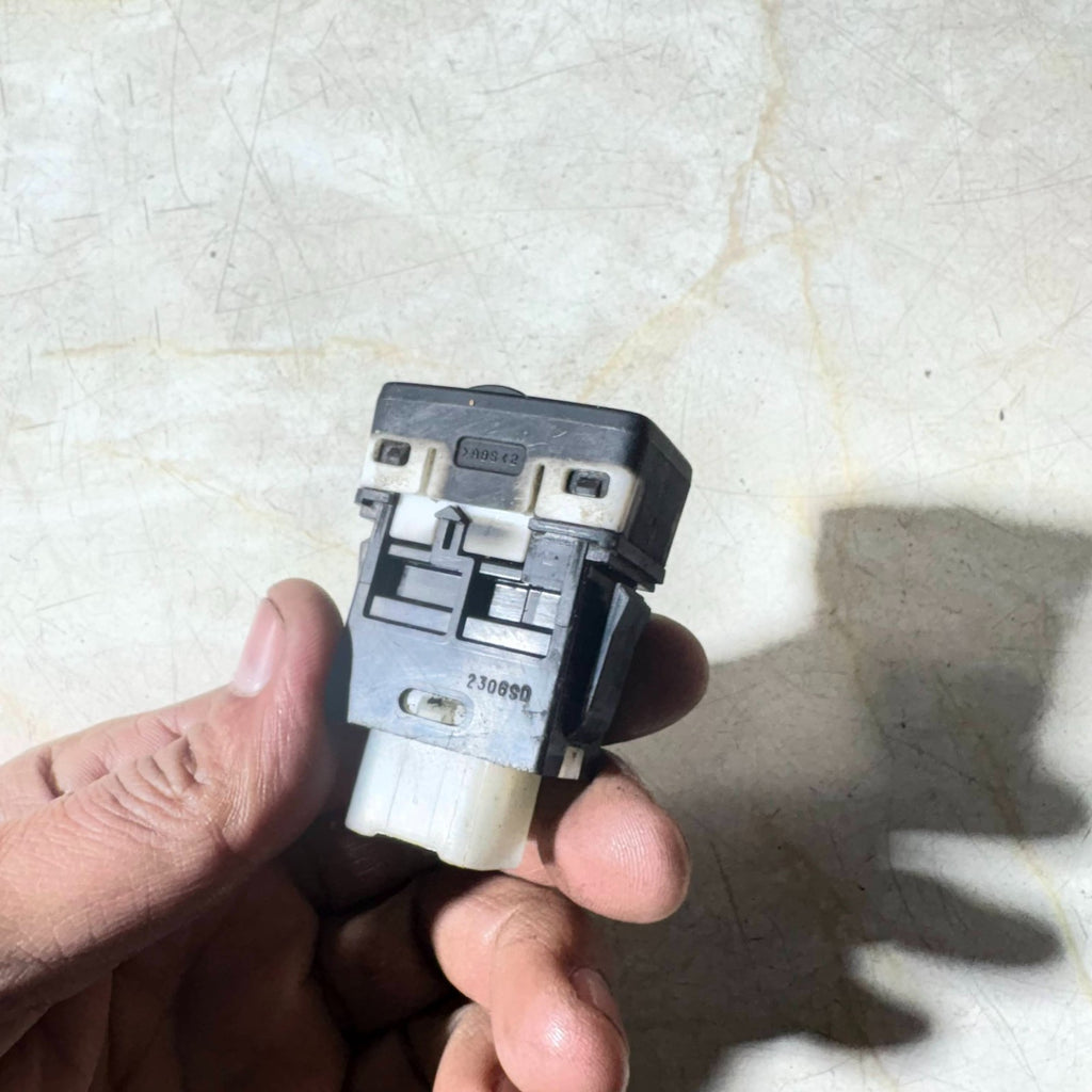 Vauxhall Agila B Headlight Lamp Control Adjuster Switch 5 Pin 2012-2016