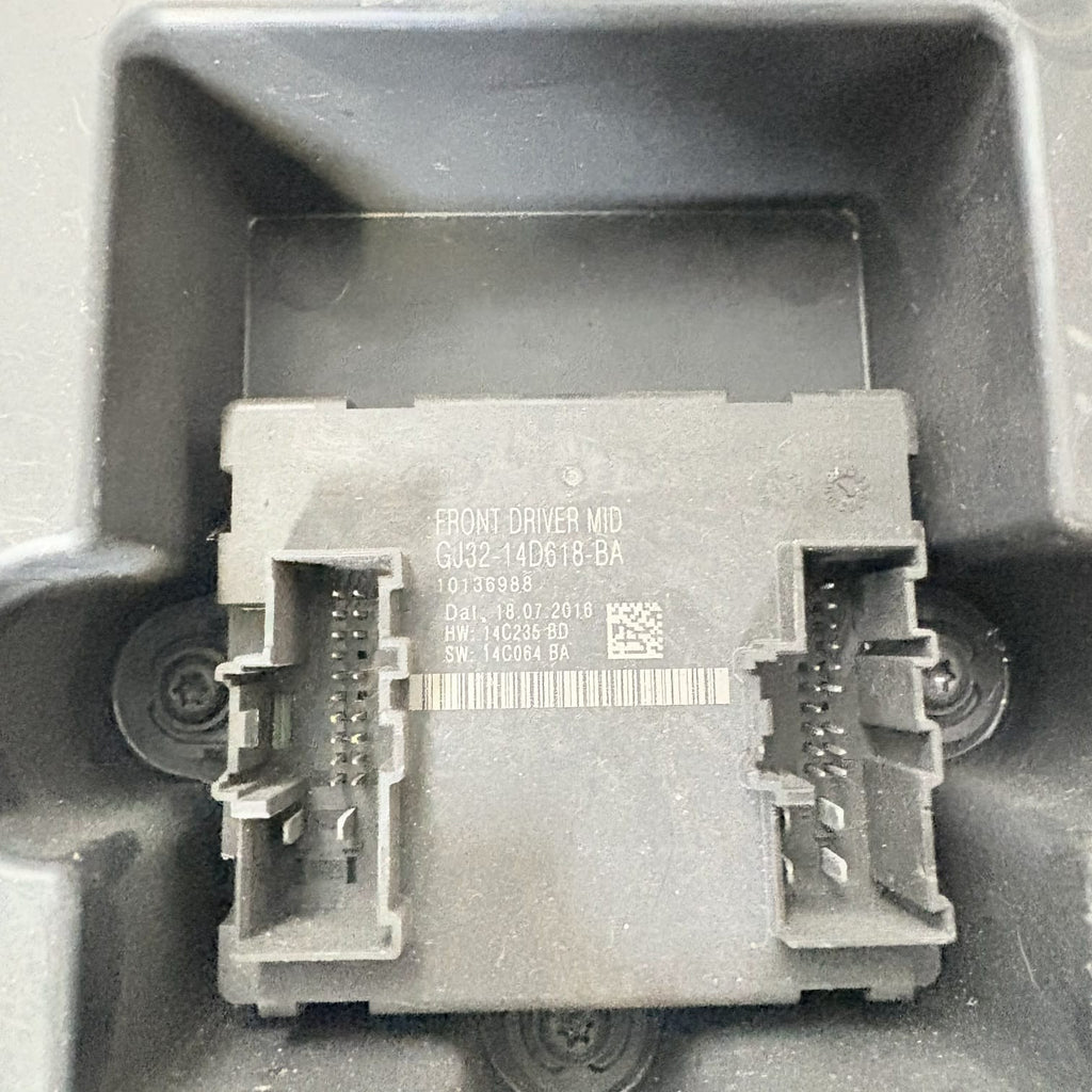 ⭐️2017 JAGUAR XE DRIVER FRONT DOOR CONTROL MODULE GJ32-14D618-BA OSF