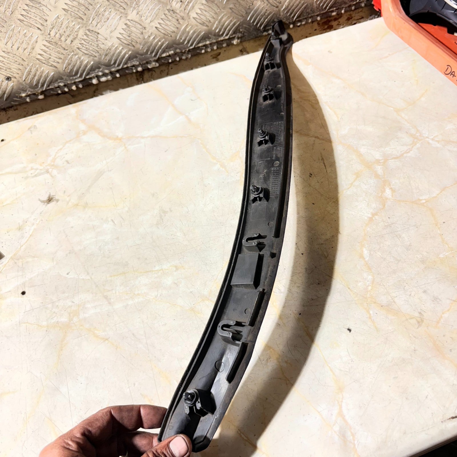 VW Jetta MK5 Drivers Side Front Door End Trim 1K5837382D