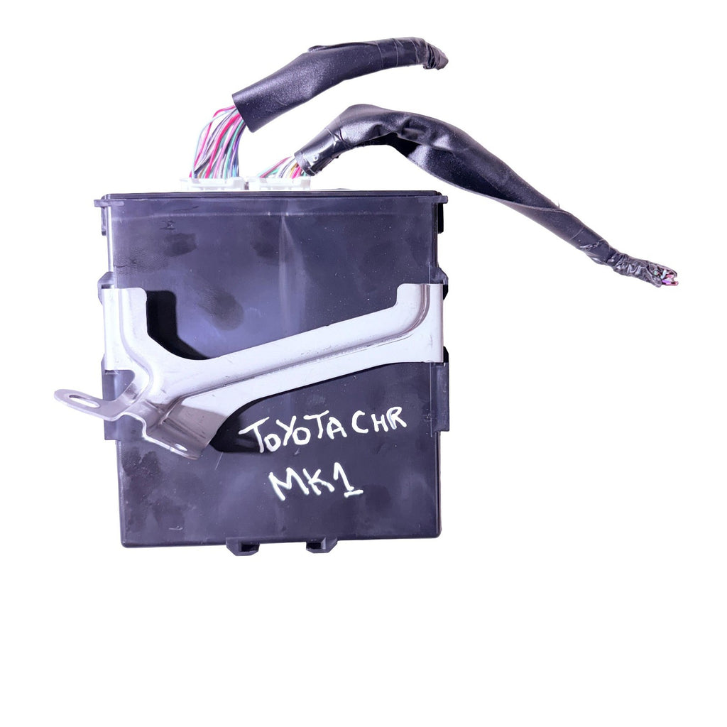 Toyota C-HR 2016-2023 Smart Key ECU Keyless Entry Control Unit 89990-F4201