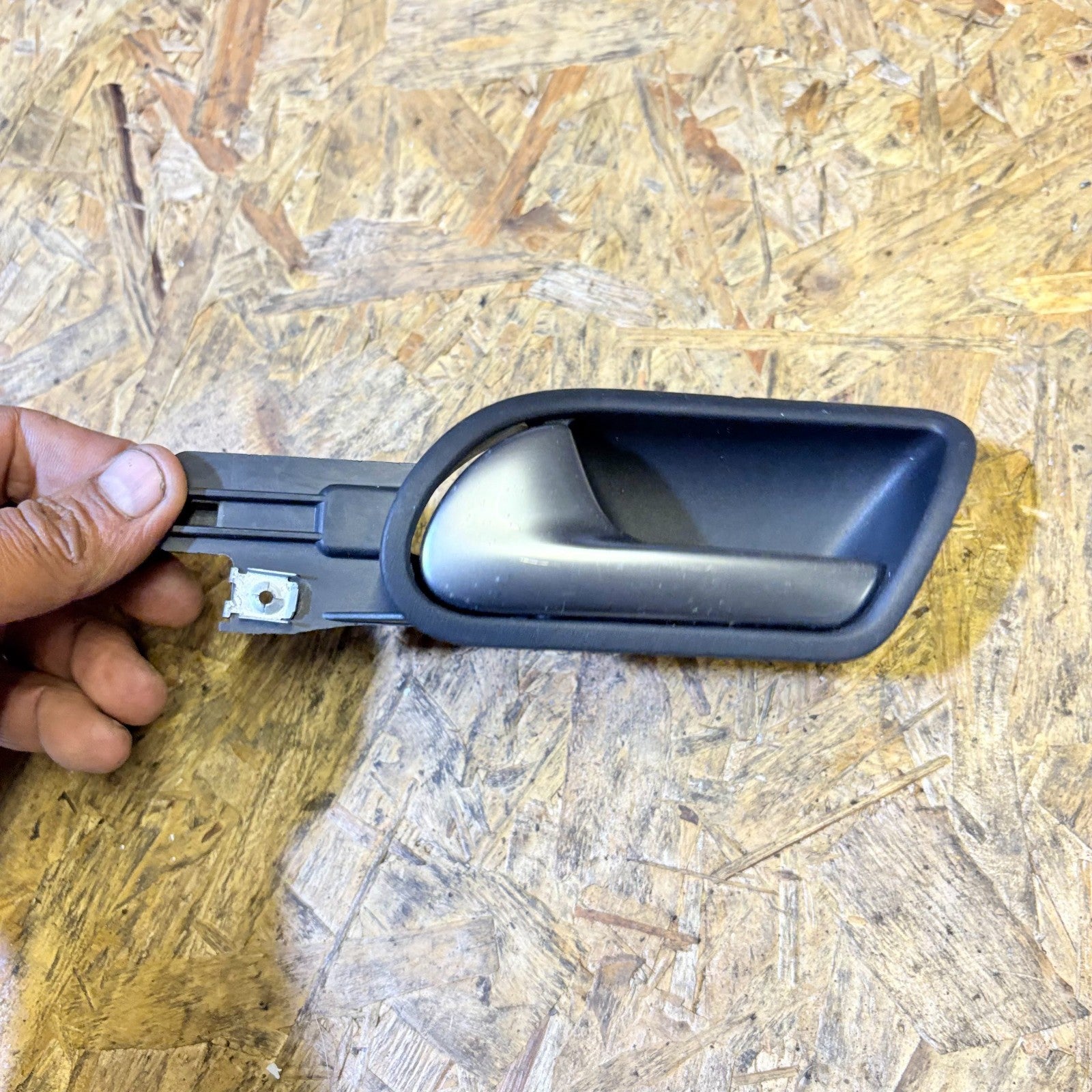 Volkswagen Golf Mk5 2004-09 Inner Door Handle