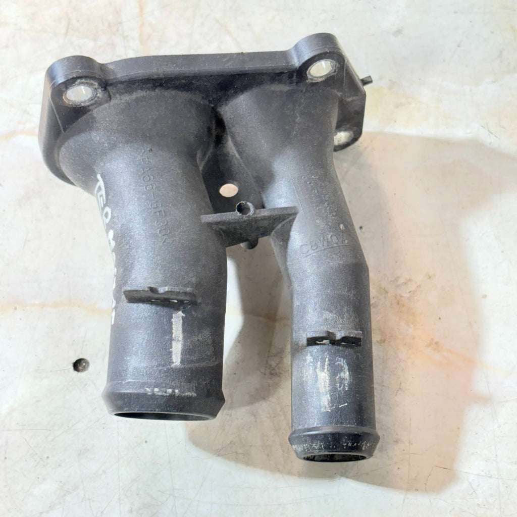 Ford Fiesta Mk7 1.6 Zetec S 2014 Thermostat Housing Coolant Outlet Engine Coolin