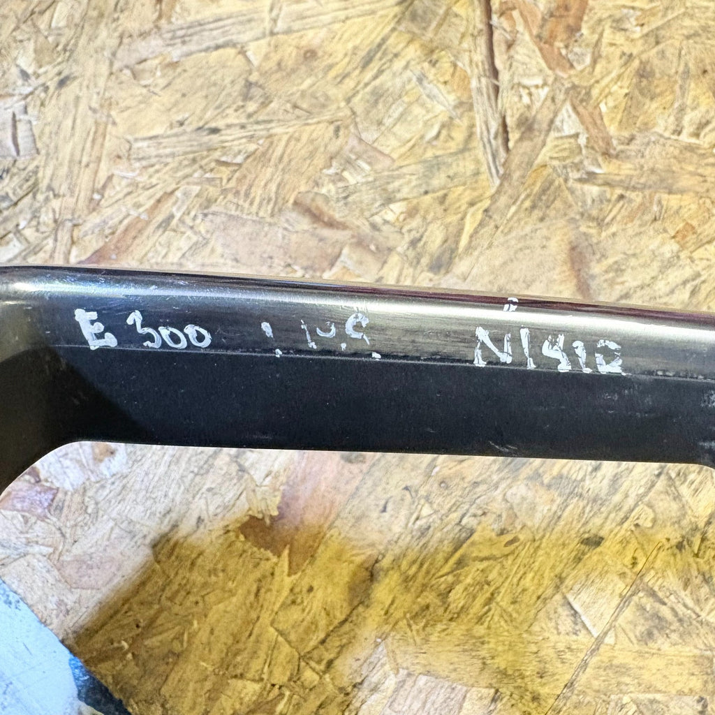 1998-2003 MERCEDES E-CLASS E300 REAR LEFT SIDE EXTERIOR DOOR HANDLE
