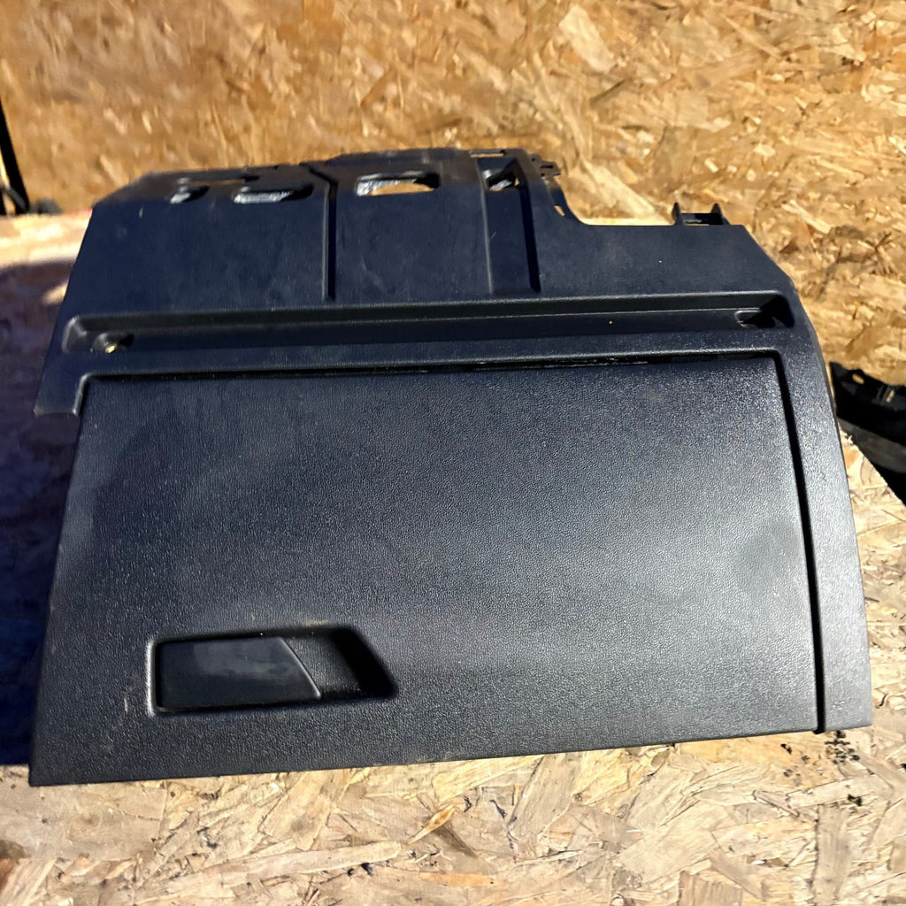 AUDI A3 GLOVE BOX COMPARTMENT 8Y2857035B 2020-on
