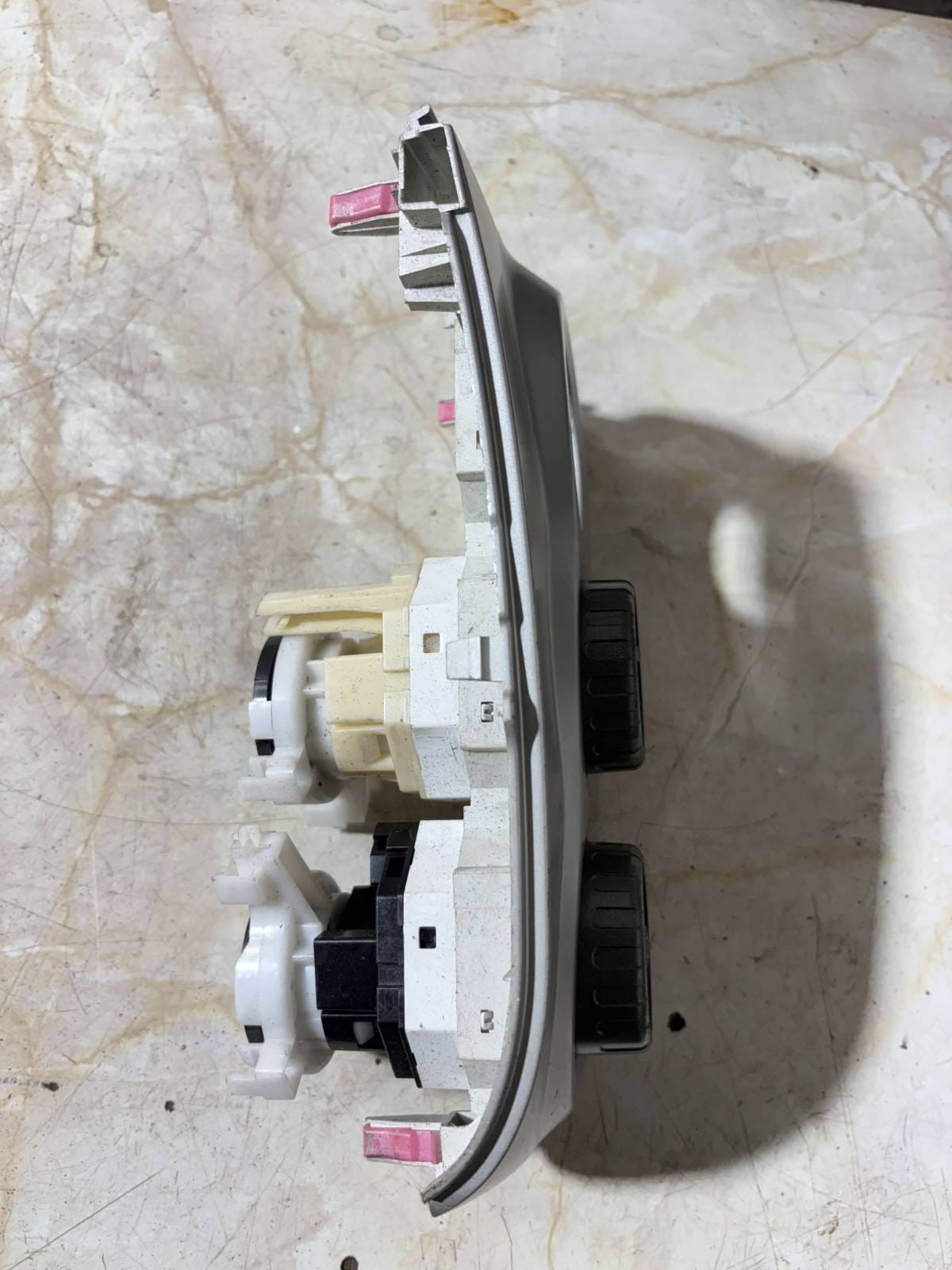 Toyota Yaris Mk2 XP90 2005-2008 Heater A/C Control Panel 2 Dial 55406-0D190
