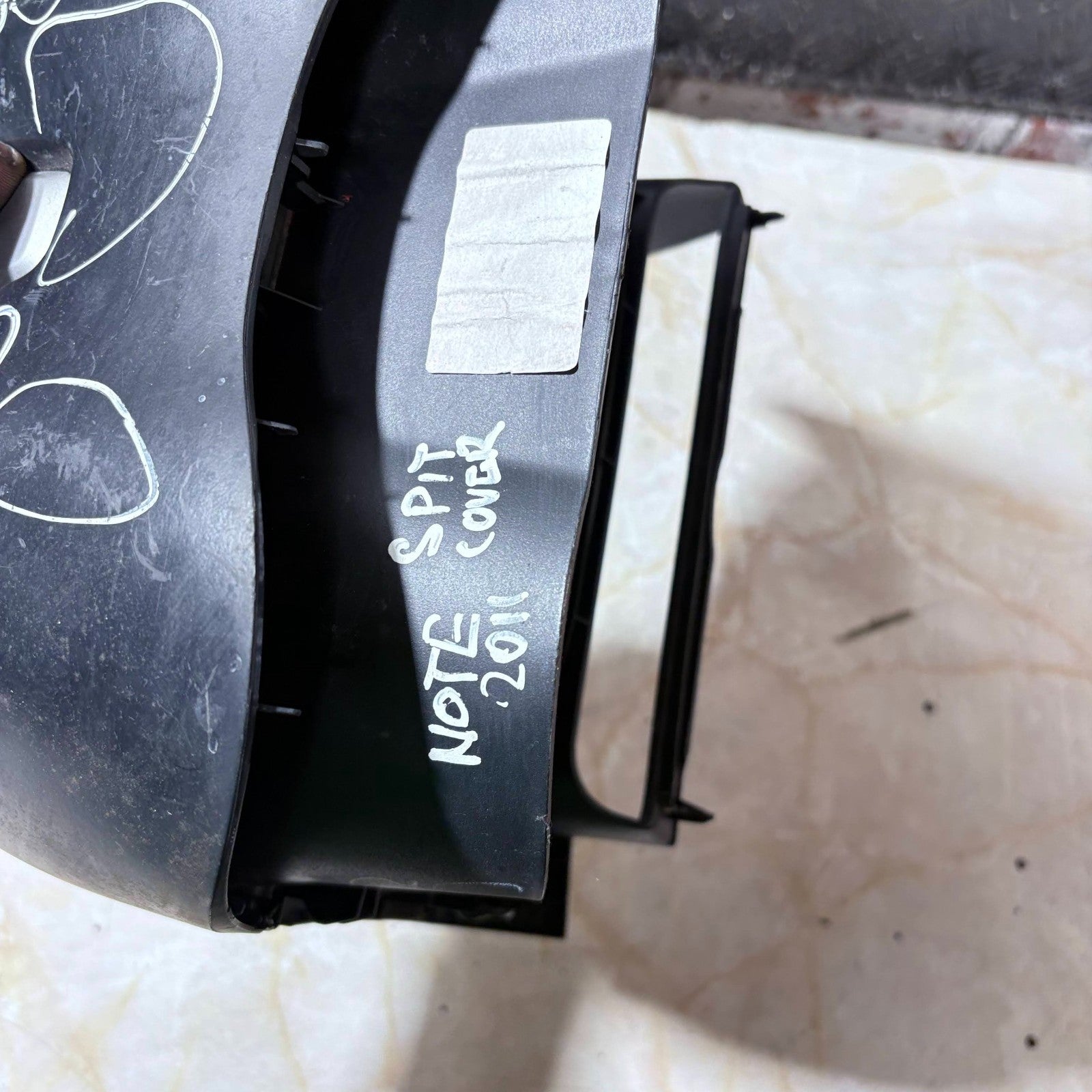 NISSAN NOTE MK1 2006-2013 SPEEDOMETER INSTRUMENT CLUSTER SURROUND 68240BH10A