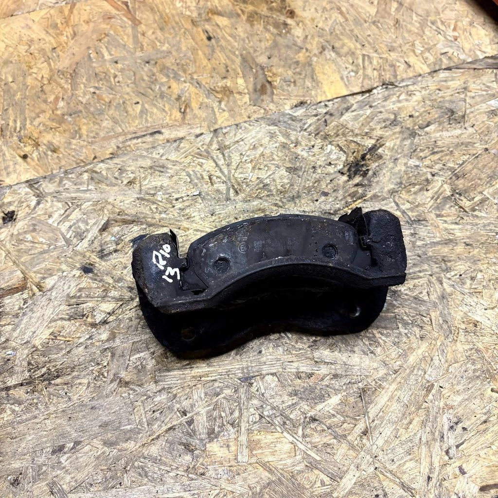 Kia Rio 2013 Brake Caliper Carrier Bracket Mounting Support ()