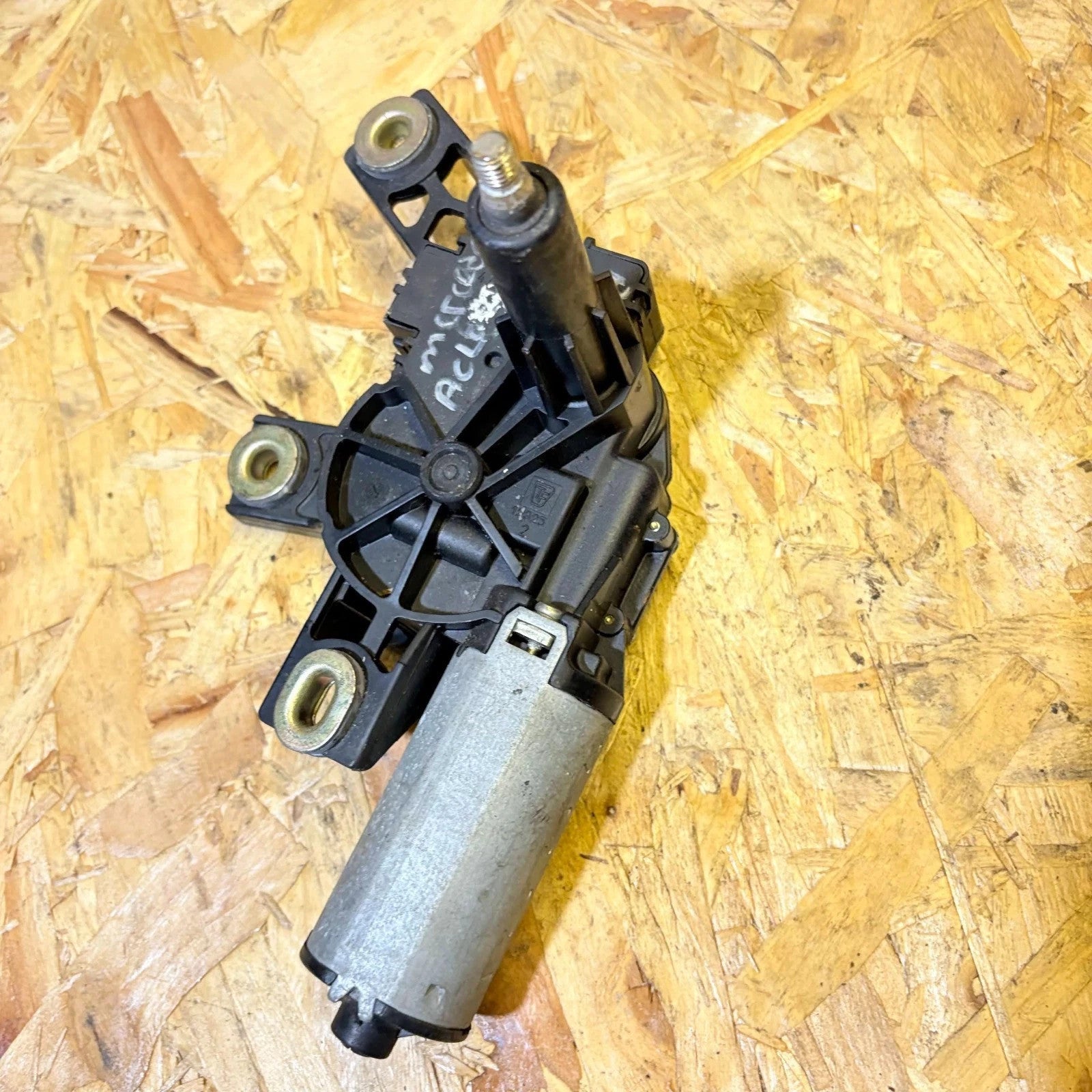 Mercedes A-Class W168 Rear Wiper Motor 1688200442 A1688200442 404292 1997-2004