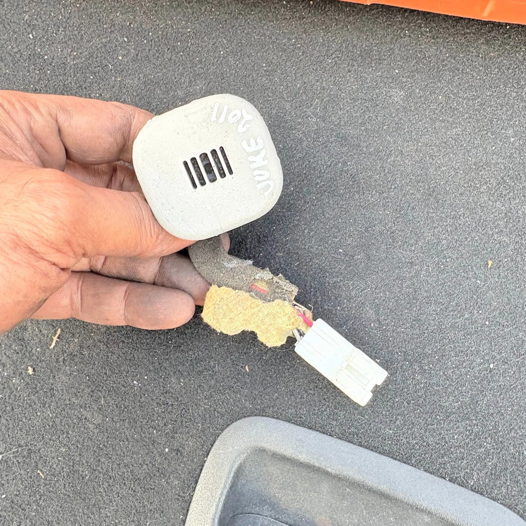 2011 Nissan Juke Telephone Microphone