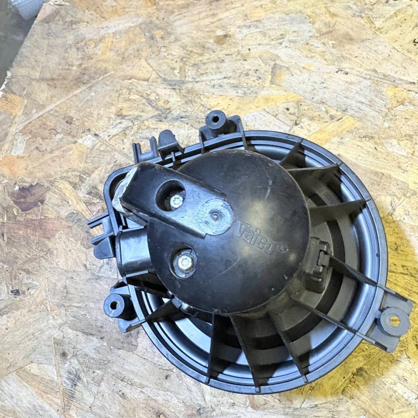 MINI (BMW) MINI HEATER BLOWER MOTOR W964292Z R50 2004
