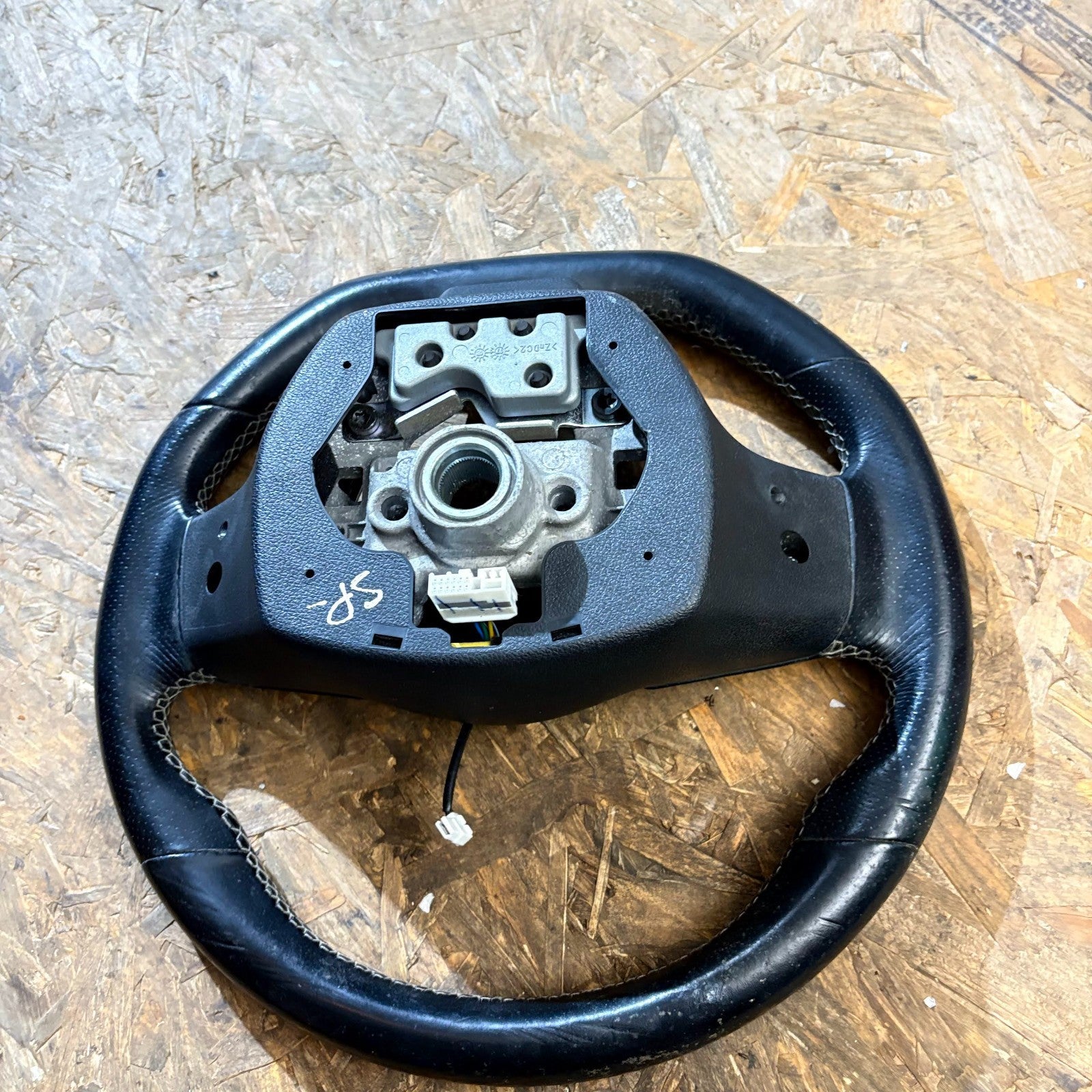 Kia Sportage Mk4 QL 5 Door Multifunction Steering Wheel 96710-D9130 2015-2018