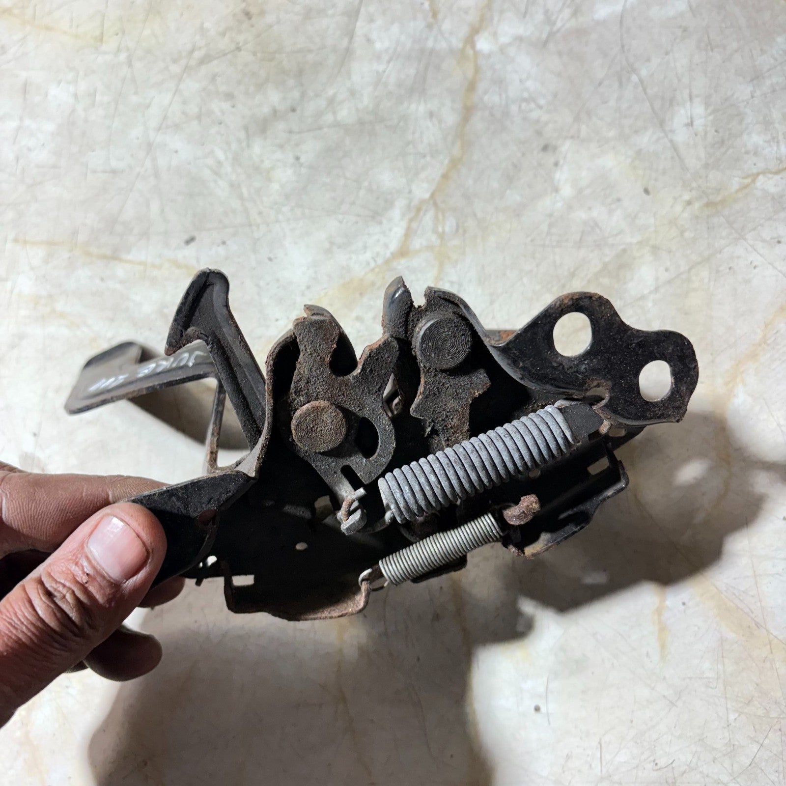 Nissan Juke 2011 BONNET LOCK HOOD CATCH