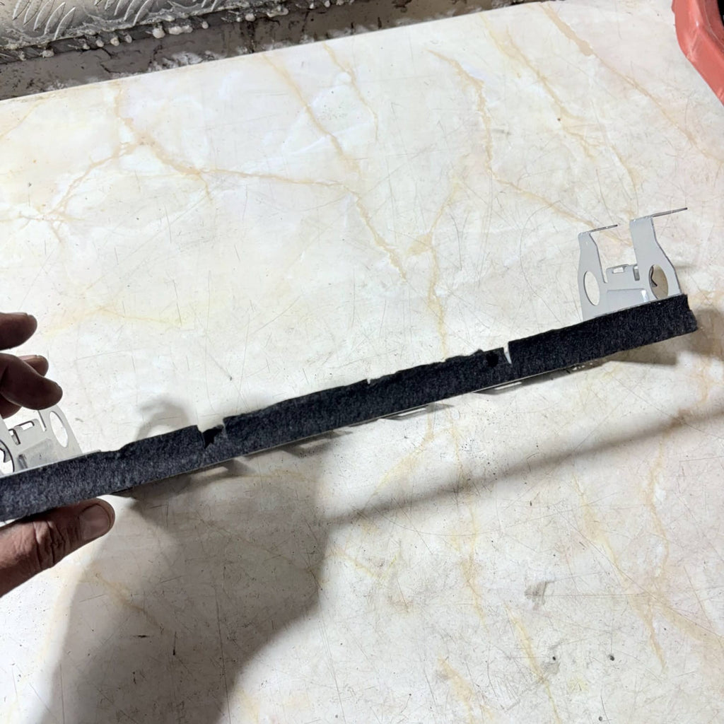 RANGE ROVER Vogue L405 12-21 Radio Display GPS Screen Trim Surround 105105261