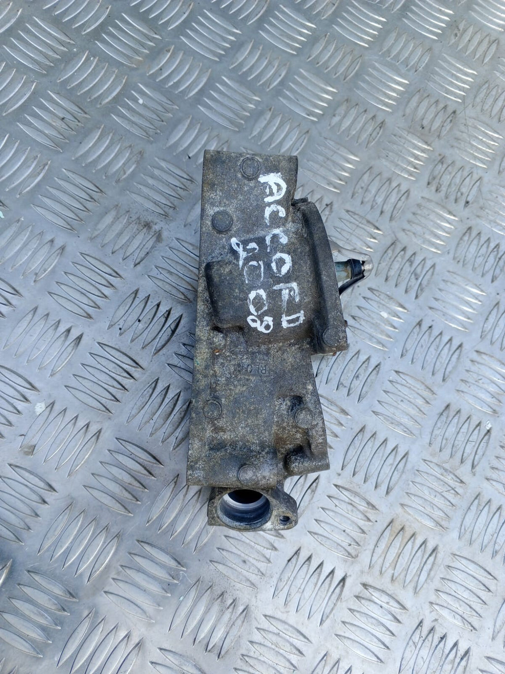 HONDA CR-V MK3 07-13 2.2 DIESEL THERMOSTAT HOUSING
