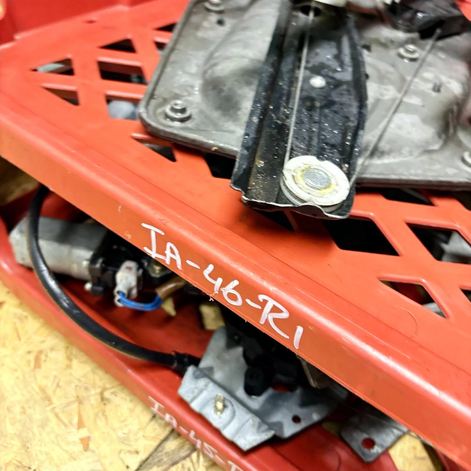 2005-2010 SEAT LEON Rear Left Window Regulator