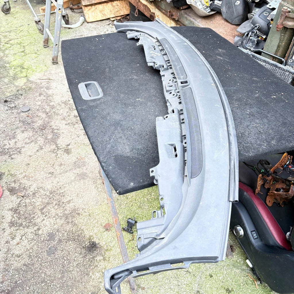 Volvo C30 Front Windscreen Wiper Trim 8687443 2006-2013