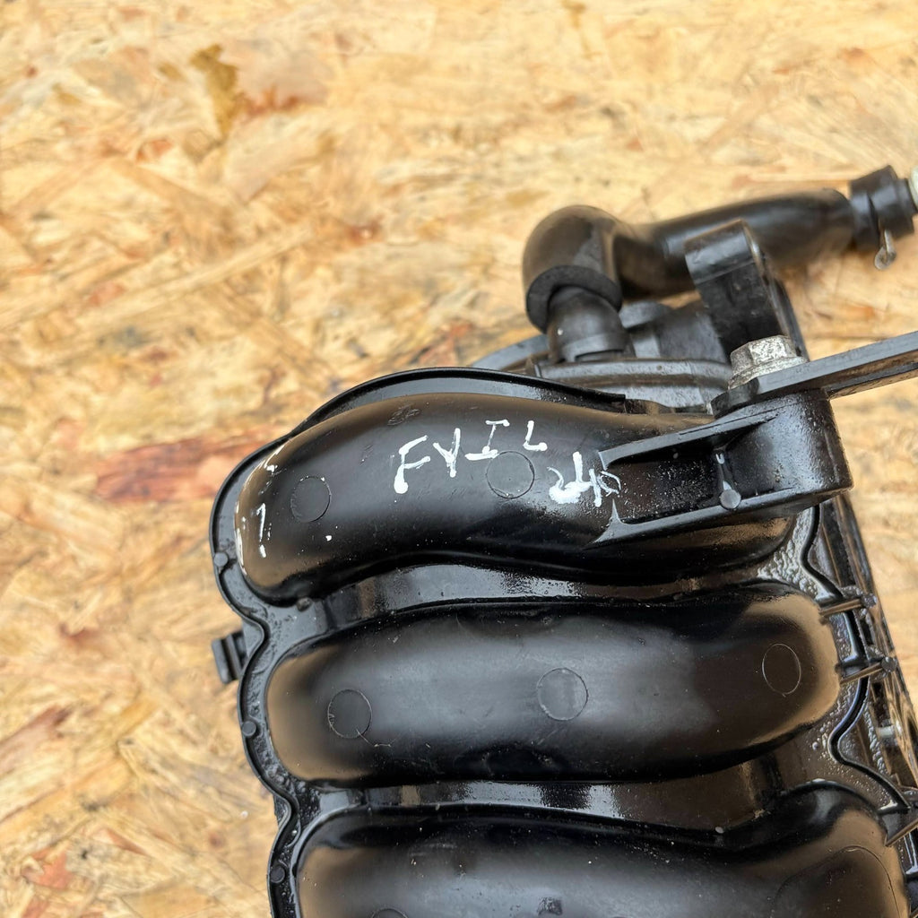 Toyota Yaris Mk2 XP90 1.0 VVT-i 1KR-FE Intake/Inlet Manifold 2006-2011