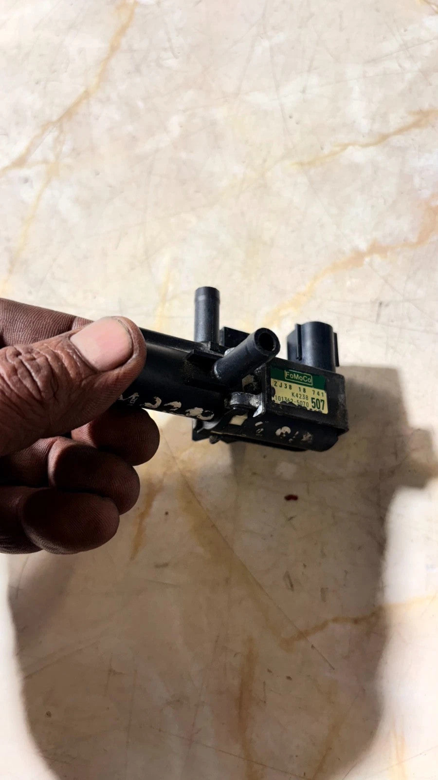 Pressure Sensor MAZDA ZJ3818741 ZJ38 18 741