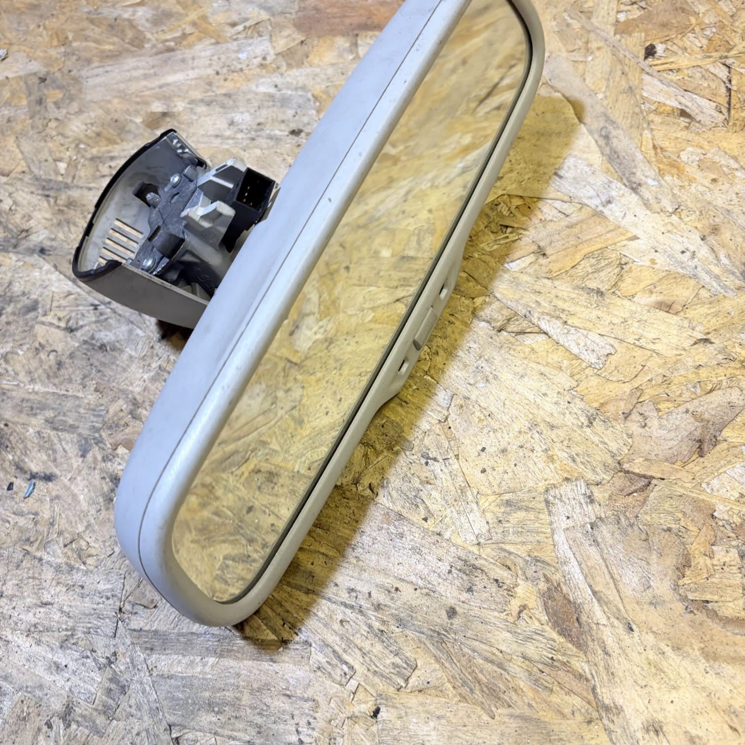 AUDI A8 D4 2011-2018 INTERIOR REAR VIEW MIRROR 810857511AB