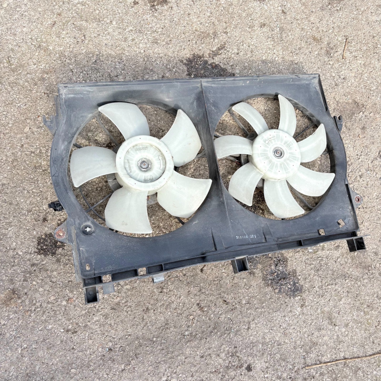 Toyota Corolla E12 NDE120 1.4 D-4D Radiator Cooling Fan 2004-2007 16363-0G050
