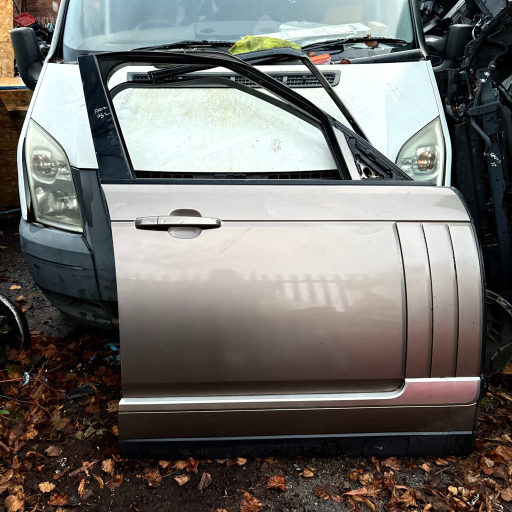 RANGE ROVER L405 2013-17 FRONT RIGHT OSF COMPLETE DOOR  FREE POST