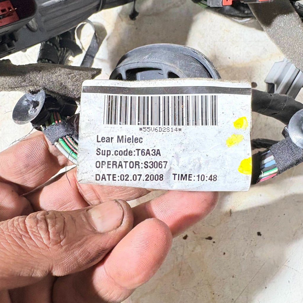 2008 Volvo Front Left NSF Door Wiring Harness Loom 30728406