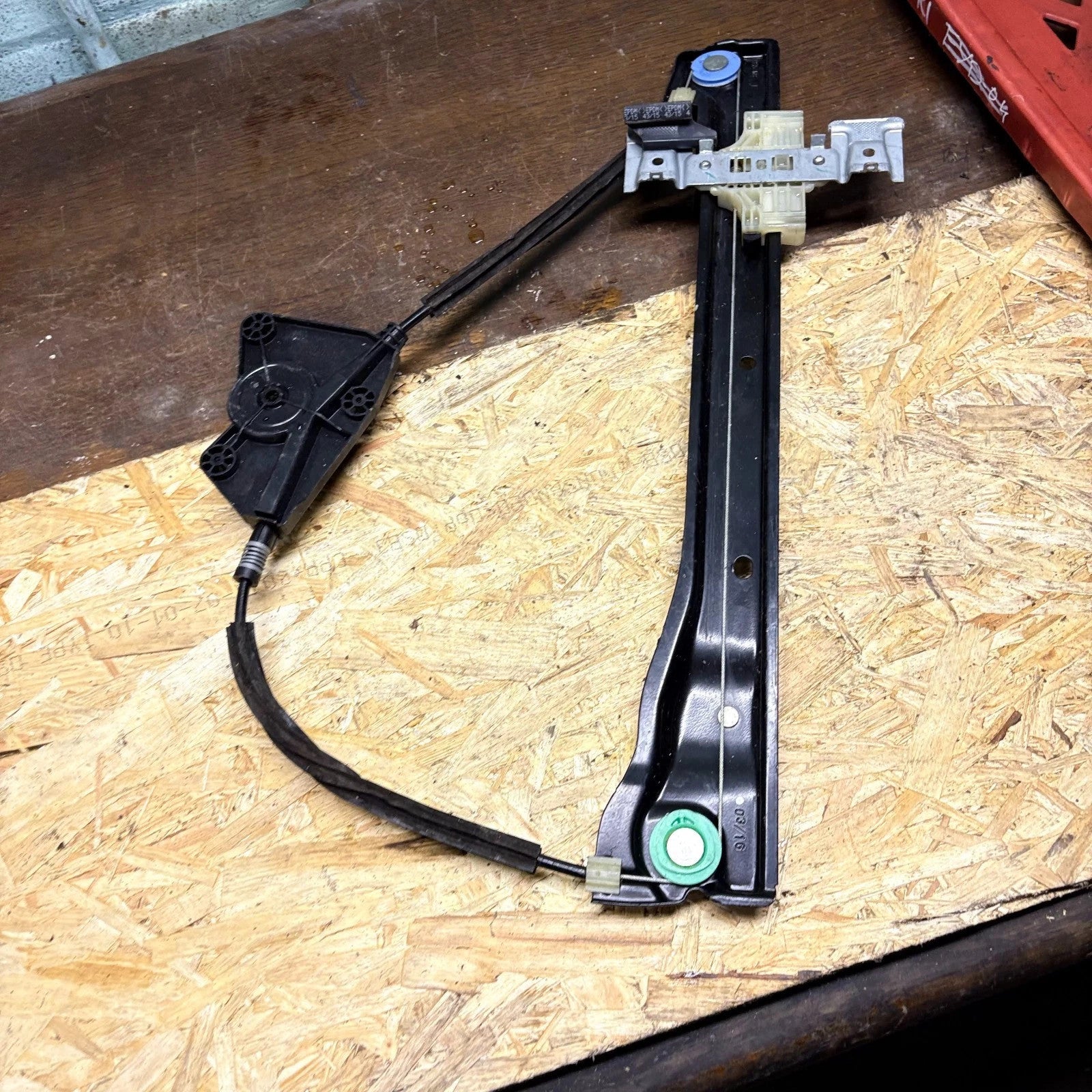 VW Up Seat Mii Skoda Citigo 2012-17 3dr Front Left Window Regulator 1S3837461A