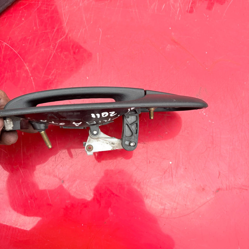 Passenger Side Front Exterior Door Handle For Renault Primastar 2011
