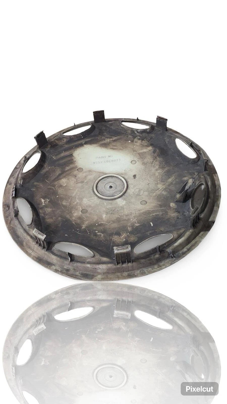 Jaguar xj6/12 XJ40 16 inch plastic hubcap CBC8873