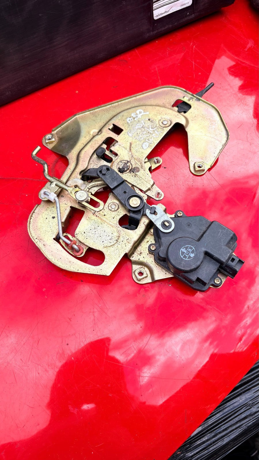 Door Lock Mechanism-rear left side for Kia Carnival