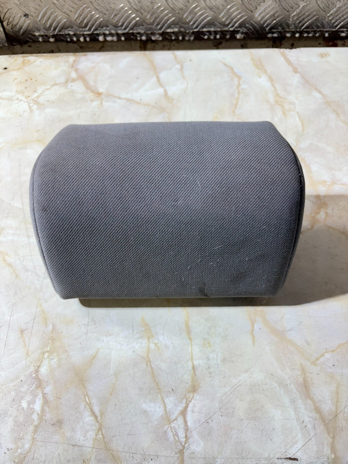 HYUNDAI GETZ REAR CLOTH HEAD REST MIDDLE