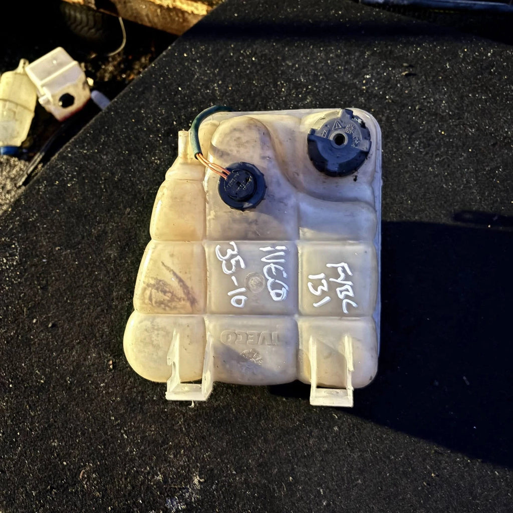 IVECO DAILY 2 SERIES RADIATOR WATER TANK