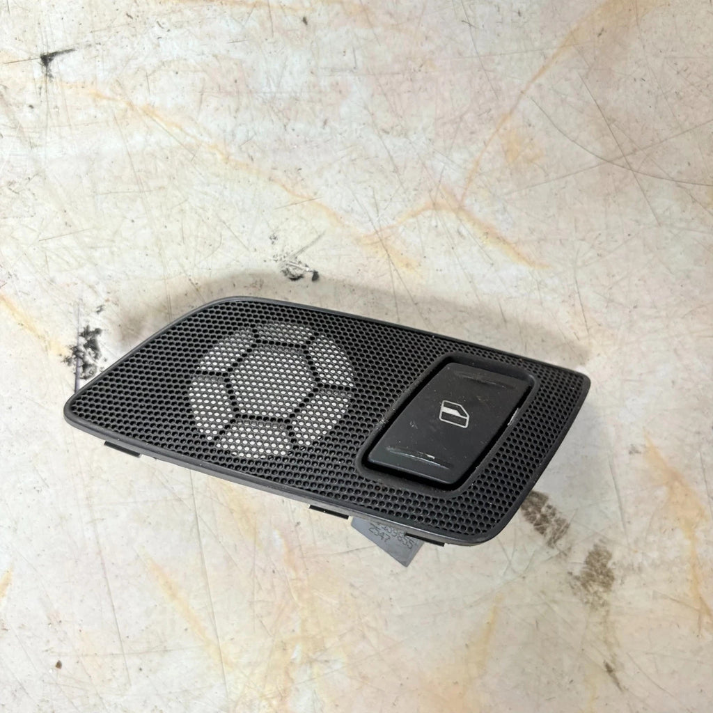 SKODA OCTAVIA MK2 2008 -2014 LEFT PASSENGER ELECTRIC WINDOW SWITCH NSF