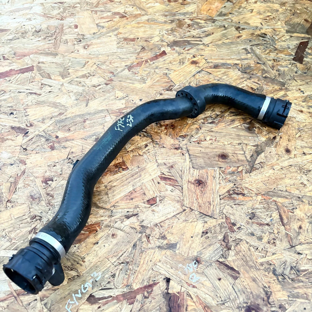 BMW X5 E53 2000?2006 Engine Coolant Radiator Pipe Hose 10305924