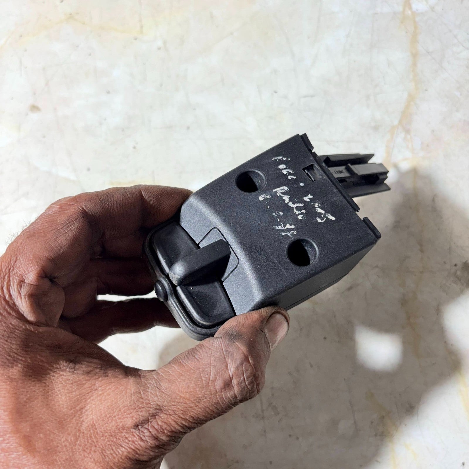 FORD FOCUS MK2 FORD KUGA MK1 2005 VOLUME CONTROL STALK DX1AA