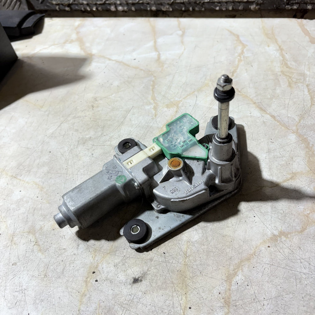 Mitsubishi Lancer 2007-2017 Rear Windscreen Wiper Motor Hatchback