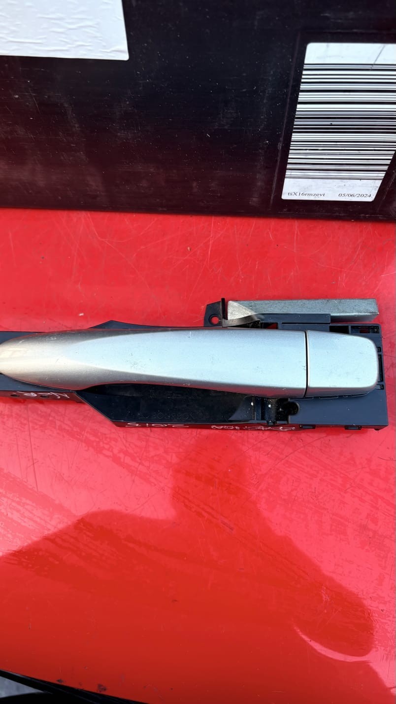 Nissan Pulsar C13 2015 Rear Right Exterior Door Handle 80610-21133 NSR
