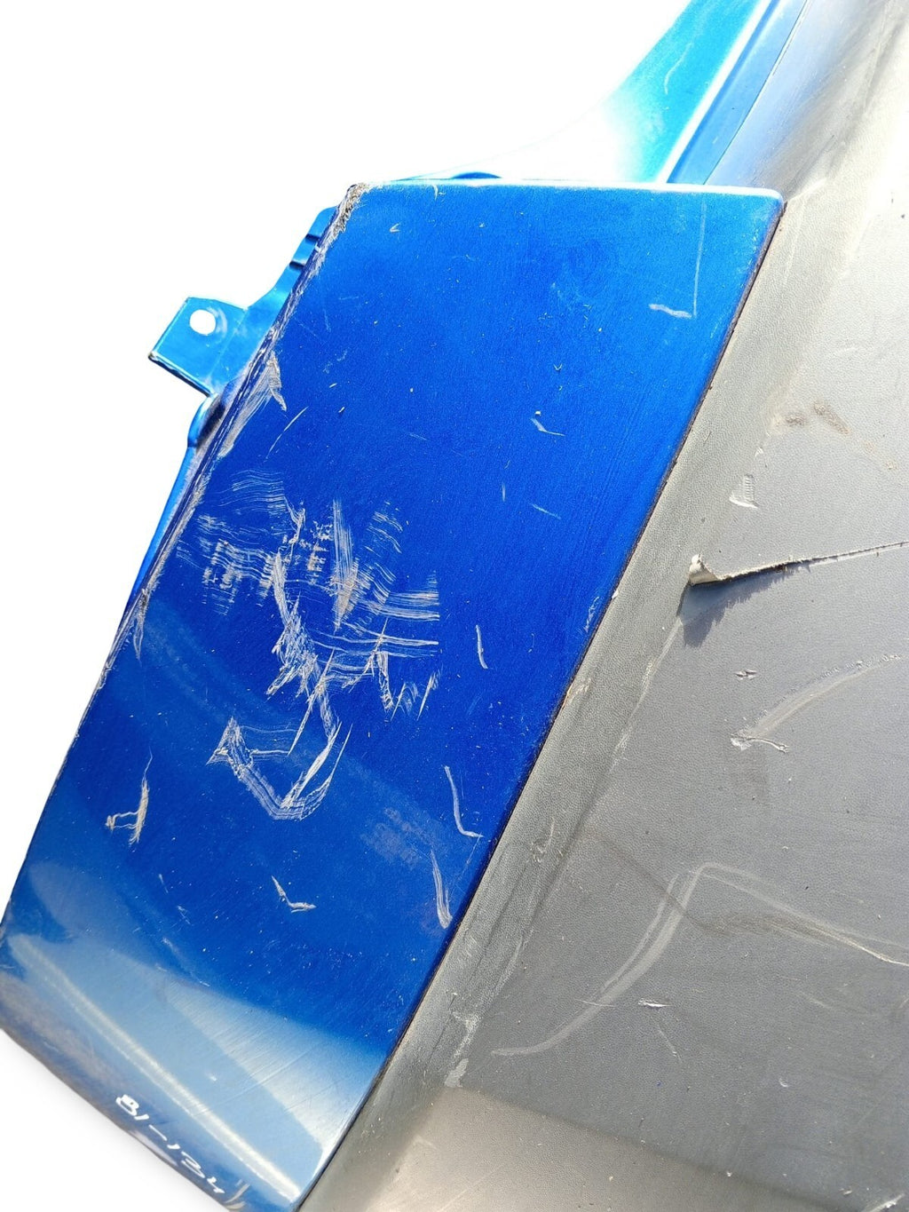 Renault Megane Dynamique 2004 MK2 Rear bumper in blue 5 Door