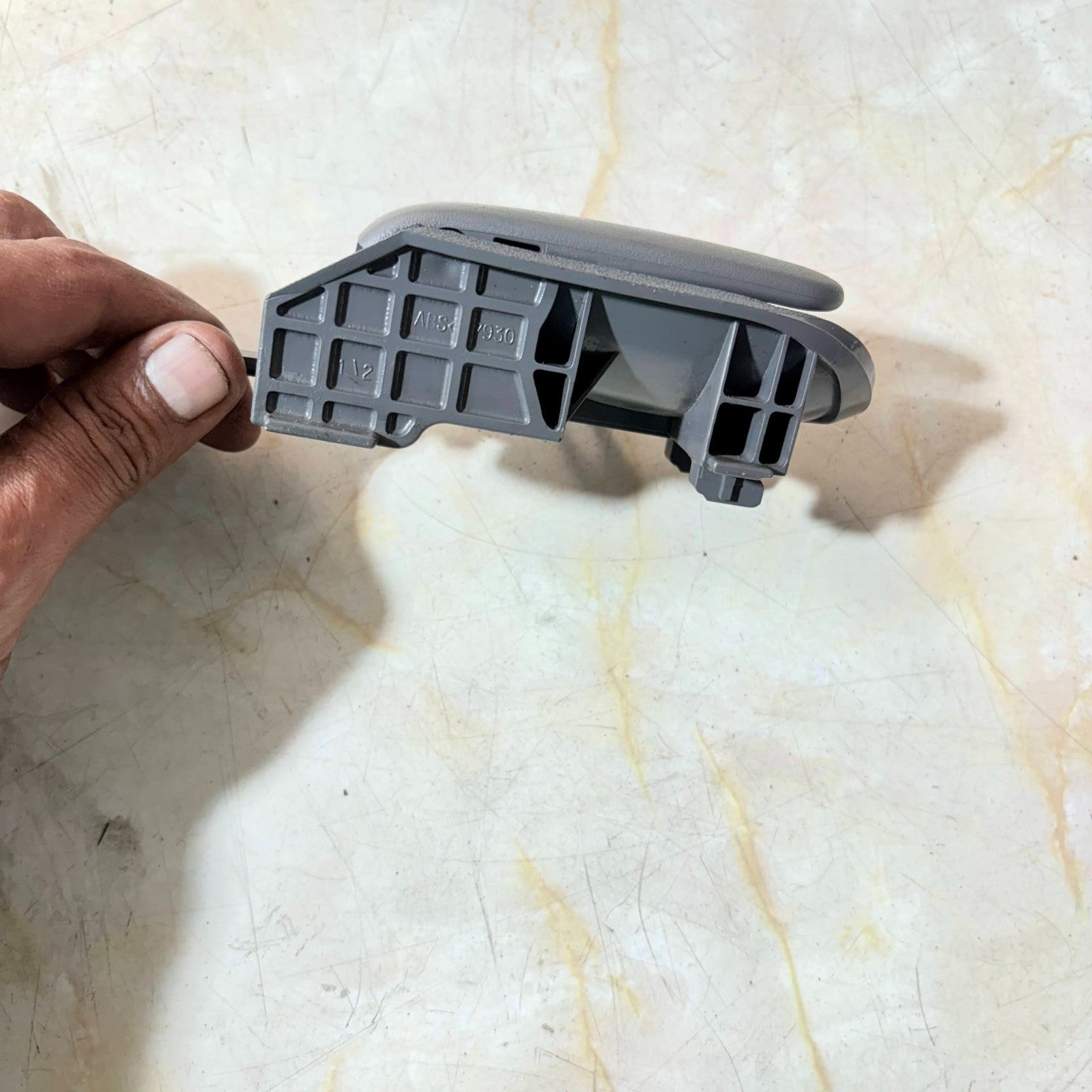 CITROEN C1 INTERIOR LEFT FRONT DOOR HANDLE