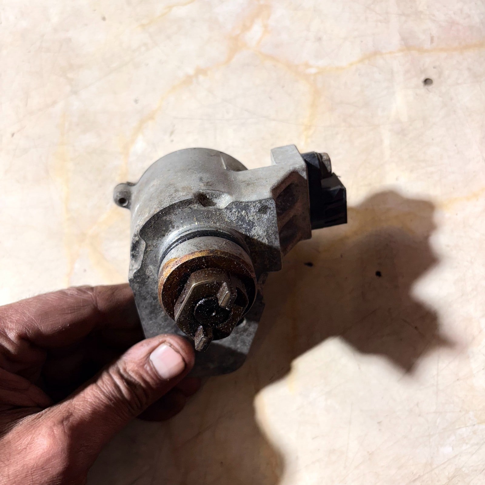 Suzuki Grand Vitara 1998-2003 Vacuum pump 3310065D0